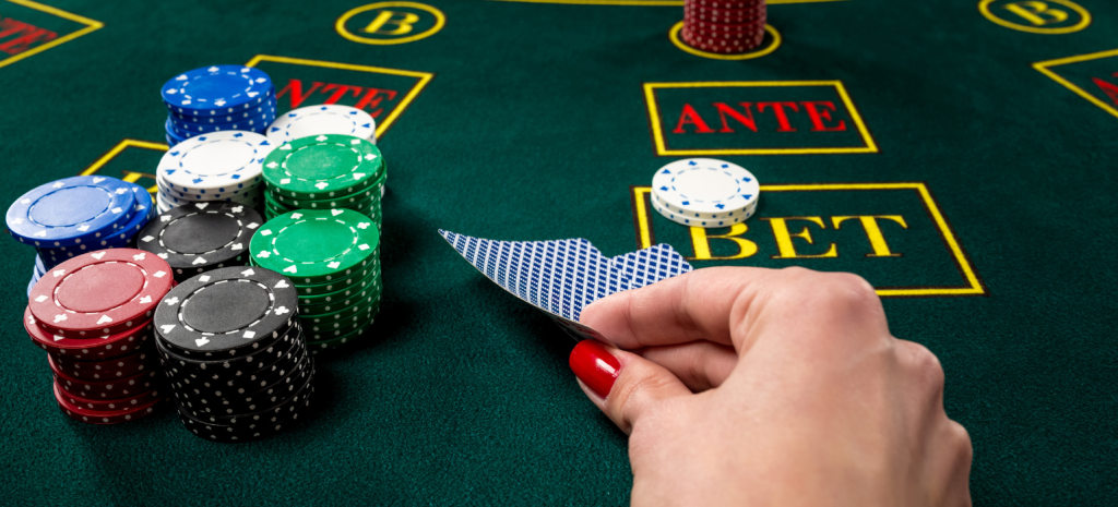 5bet nên được áp dụng khi người chơi có tay mạnh